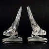 Paire de Serre-Livres « Hirondelles B » Verre Blanc de René LALIQUE | Biron Paire de Serre-Livres "Hirondelles B" Verre Blanc de René LALIQUE