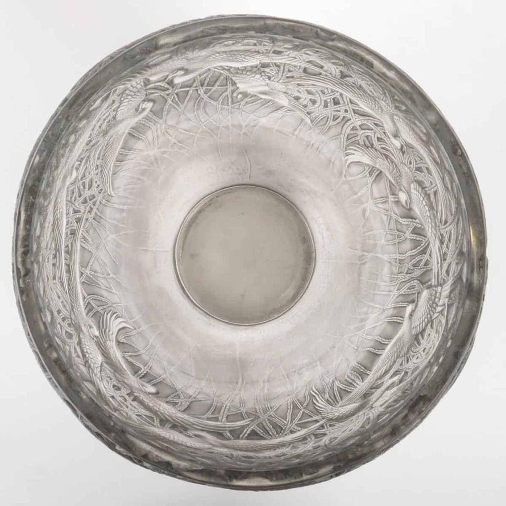 Vase « Aigrettes » Verre Blanc Patiné Gris de René LALIQUE | Biron Vase "Aigrettes" Verre Blanc Patiné Gris de René LALIQUE