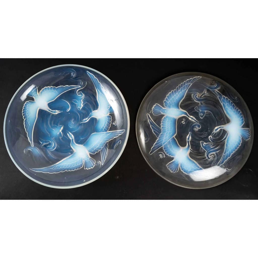 Coupe et plat en verre opalescents, 1950 | Biron Coupe et plat en verre opalescents, 1950
