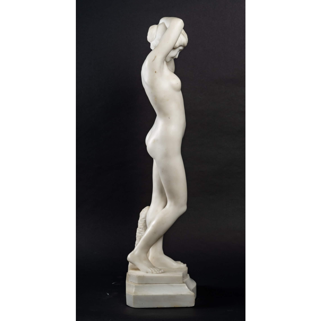 Femme nue en marbre, art nouveau, 1900 | Biron Femme nue en marbre, art nouveau, 1900