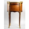 Table de chevet de style Transition. | Biron ||