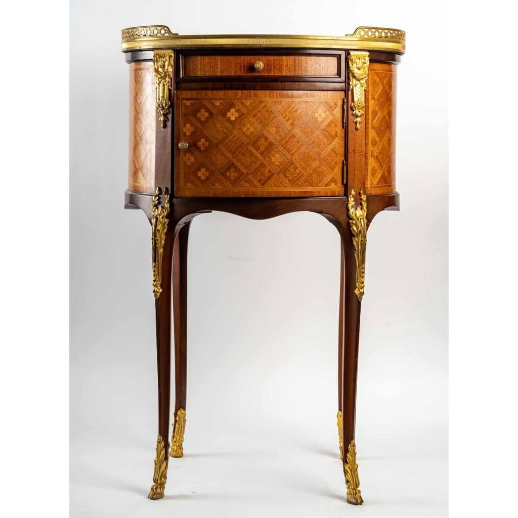 Table de chevet de style Transition. | Biron ||