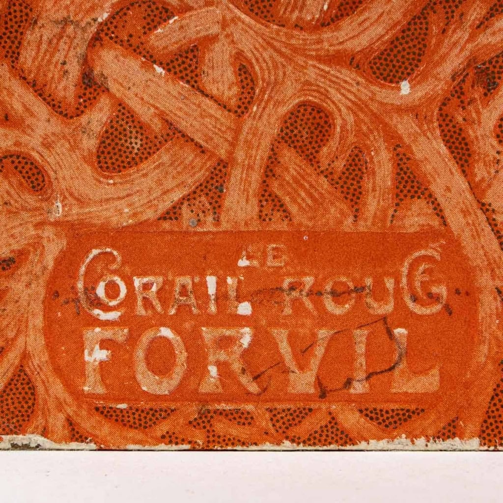 Flacon « Corail Rouge » Verre Blanc Emaillé Corail de René LALIQUE pour Forvil. | Biron Flacon « Corail Rouge » Verre Blanc Emaillé Corail de René LALIQUE pour Forvil.