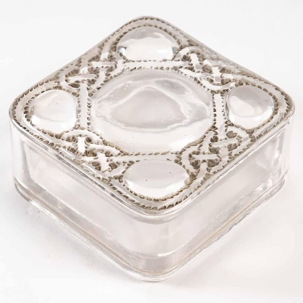 Boîte « Les Cinq Fleurs » Verre Blanc Patiné Gris de René LALIQUE pour Forvil | Biron |||||||