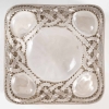 Boîte « Les Cinq Fleurs » Verre Blanc Patiné Gris de René LALIQUE pour Forvil | Biron Boîte "Les Cinq Fleurs" Verre Blanc Patiné Gris de René LALIQUE pour Forvil