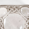 Boîte « Les Cinq Fleurs » Verre Blanc Patiné Gris de René LALIQUE pour Forvil | Biron Boîte "Les Cinq Fleurs" Verre Blanc Patiné Gris de René LALIQUE pour Forvil