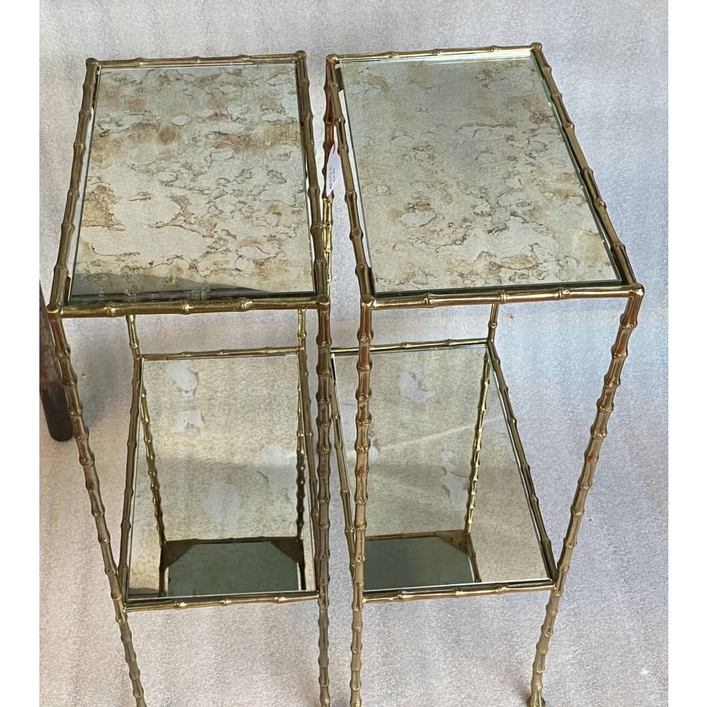 1950/70′ Paire de Tables en Bronze Doré Décor Bambou à 2 Niveaux Maison Baguès Plateaux Miroirs Vieillis Oxydés 34X 20 x