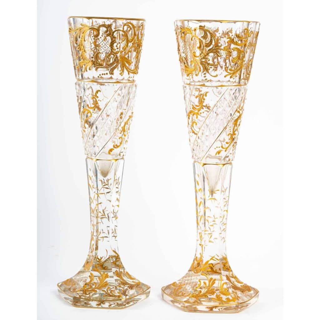 Paire de vases en cristal émaillés, XIXème siècle | Biron Paire de vases en cristal émaillés, XIXème siècle