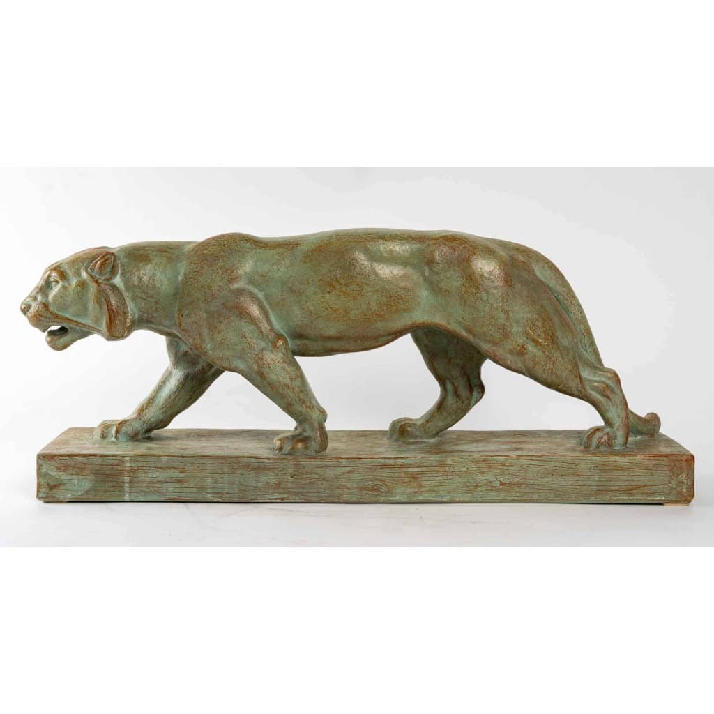 Lionne en terre cuite | Biron |||||||||