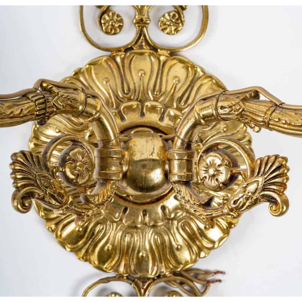 Paire d’appliques du XIXème siècle en bronze doré | Biron Paire d'appliques du XIXème siècle en bronze doré
