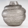 Vase « Serpent » Verre Blanc Patiné Gris de René LALIQUE | Biron Vase "Serpent" Verre Blanc Patiné Gris de René LALIQUE