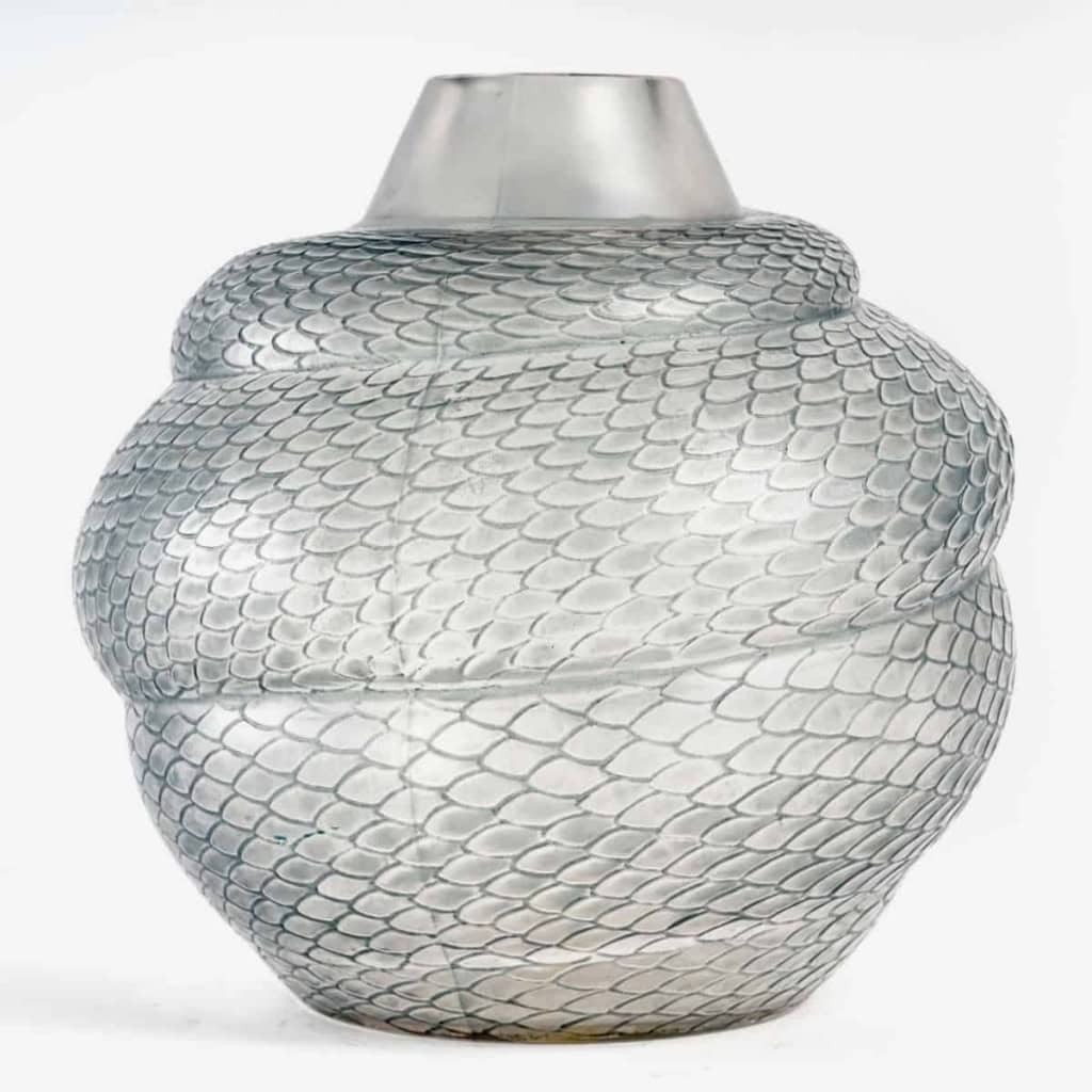 Vase "Serpent" Verre Blanc Patiné Bleu de René LALIQUE