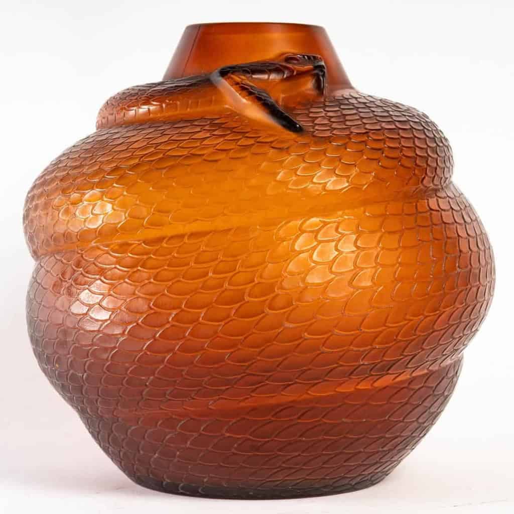 Vase « Serpent » Verre Ambre de René LALIQUE | Biron ||||||||
