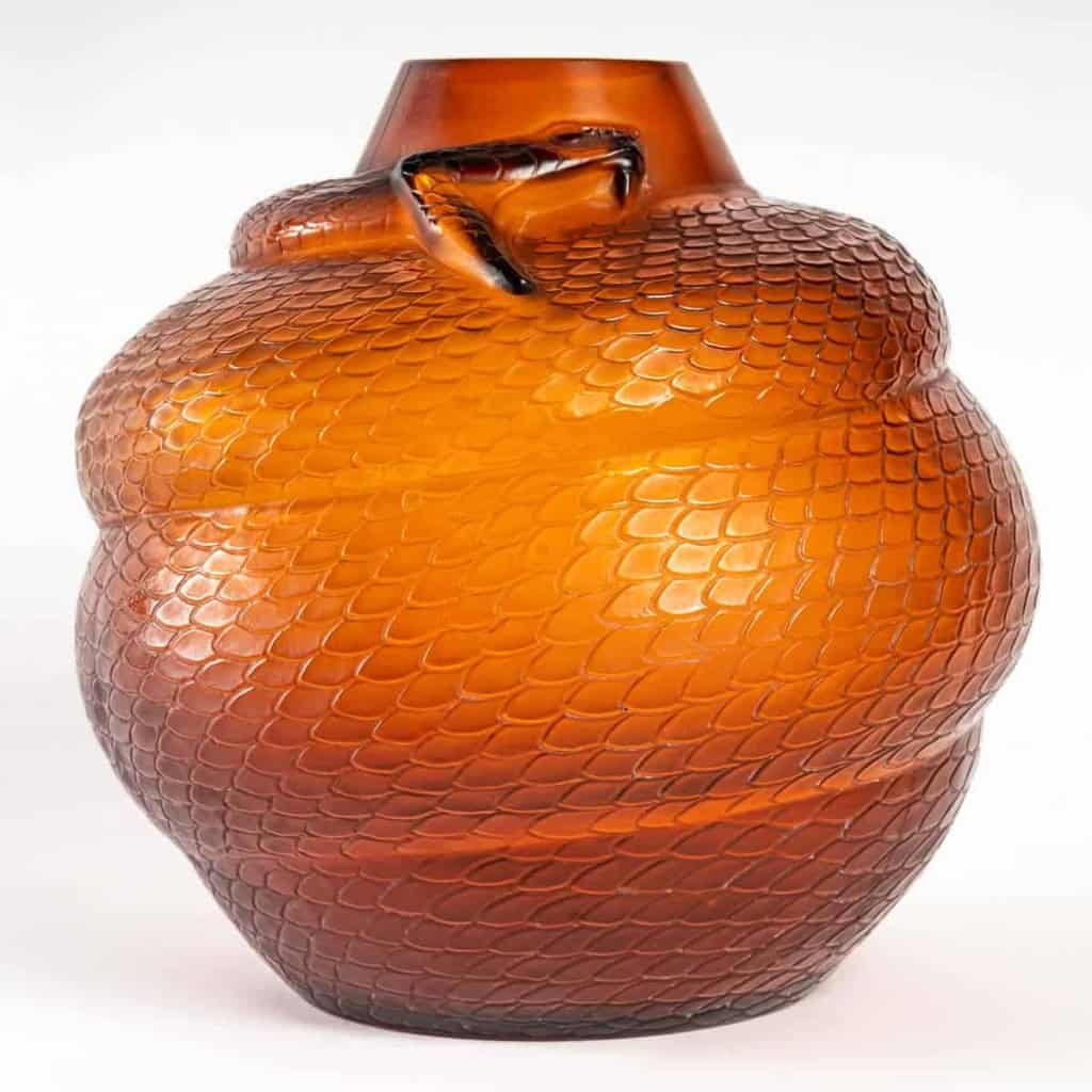 Vase « Serpent » Verre Ambre de René LALIQUE | Biron Vase "Serpent" Verre Ambre de René LALIQUE