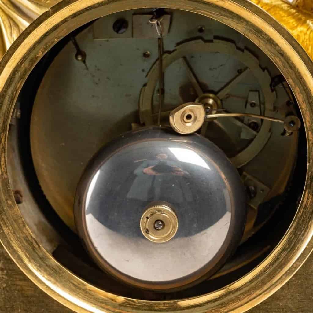 Pendule d’époque 1er Empire (1804 – 1815). | Biron Pendule d'époque 1er Empire (1804 - 1815).
