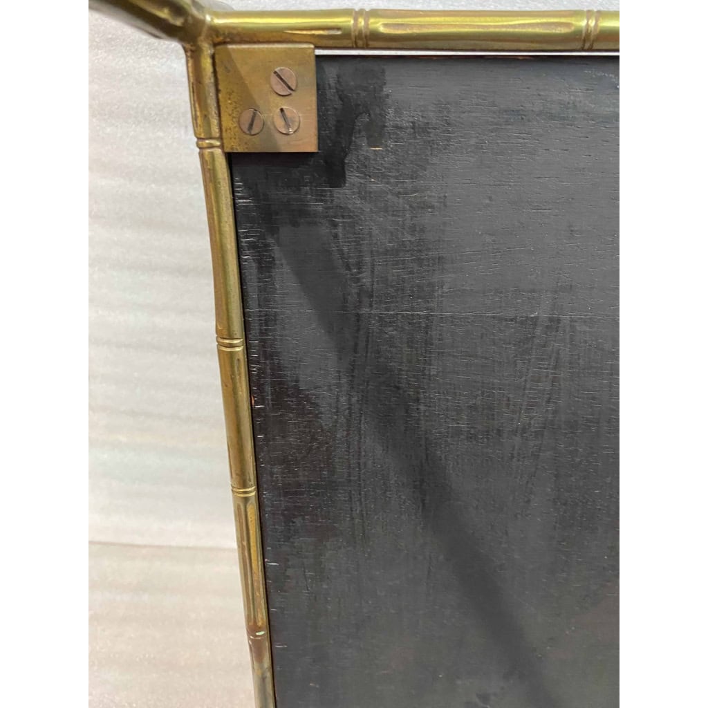 1950′ Paire de Tables Maison Baguès Décor Bambou en Bronze Doré Avec Plateaux Bois Décor Marbre 64 X 39 X H 58 cm