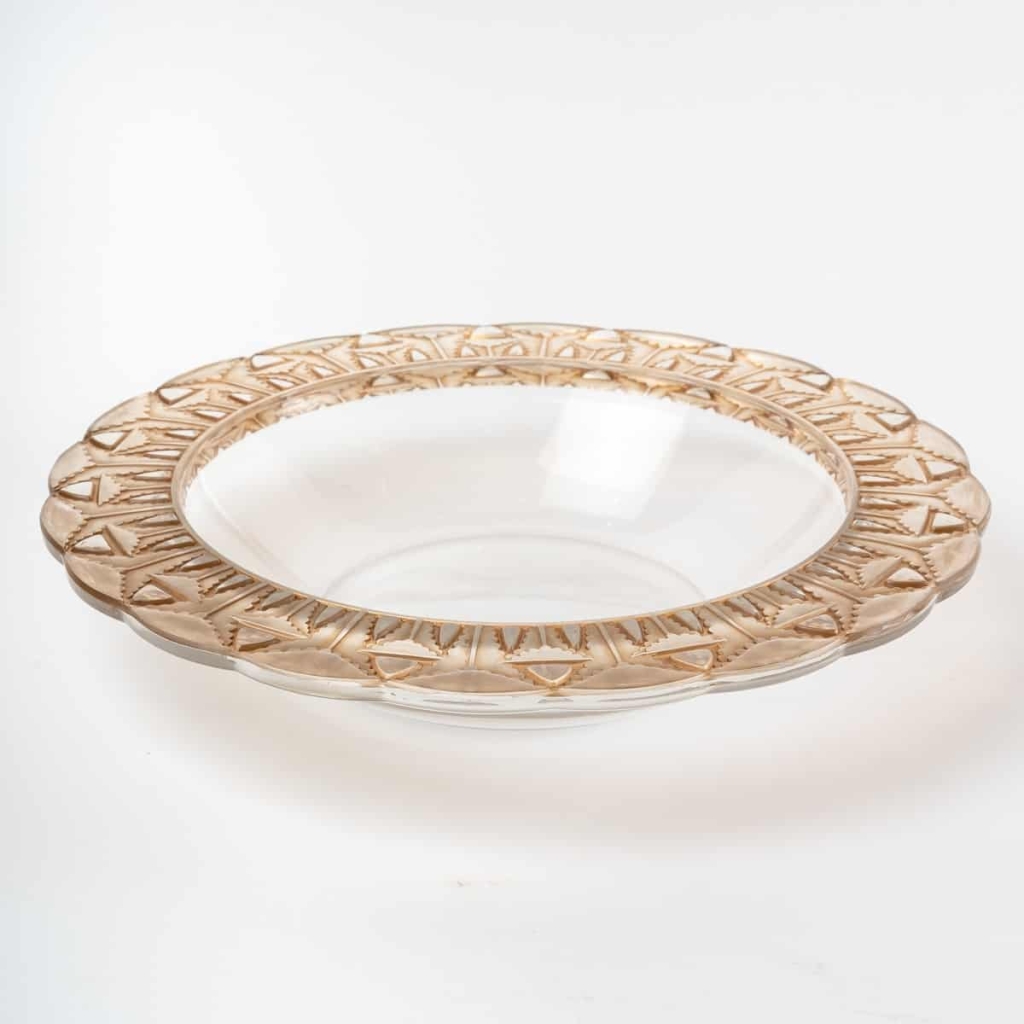Coupe Plat « Chevreuse » verre blanc patiné sépia de René Lalique | Biron ||||||