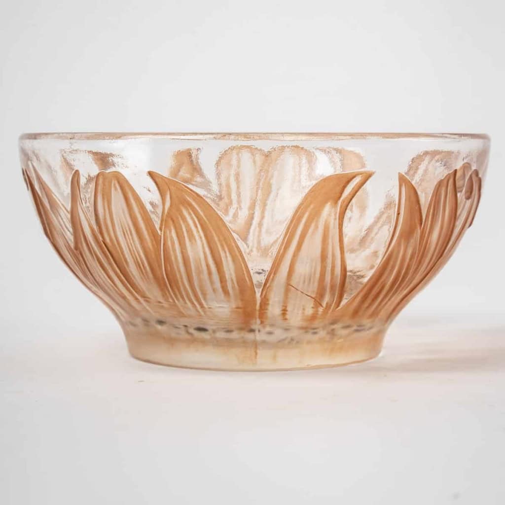 Coupe Bol « Fleur » verre blanc patiné sépia et émaillé noir d’origine de René LALIQUE | Biron Coupe Bol "Fleur" verre blanc patiné sépia et émaillé noir d'origine de René LALIQUE
