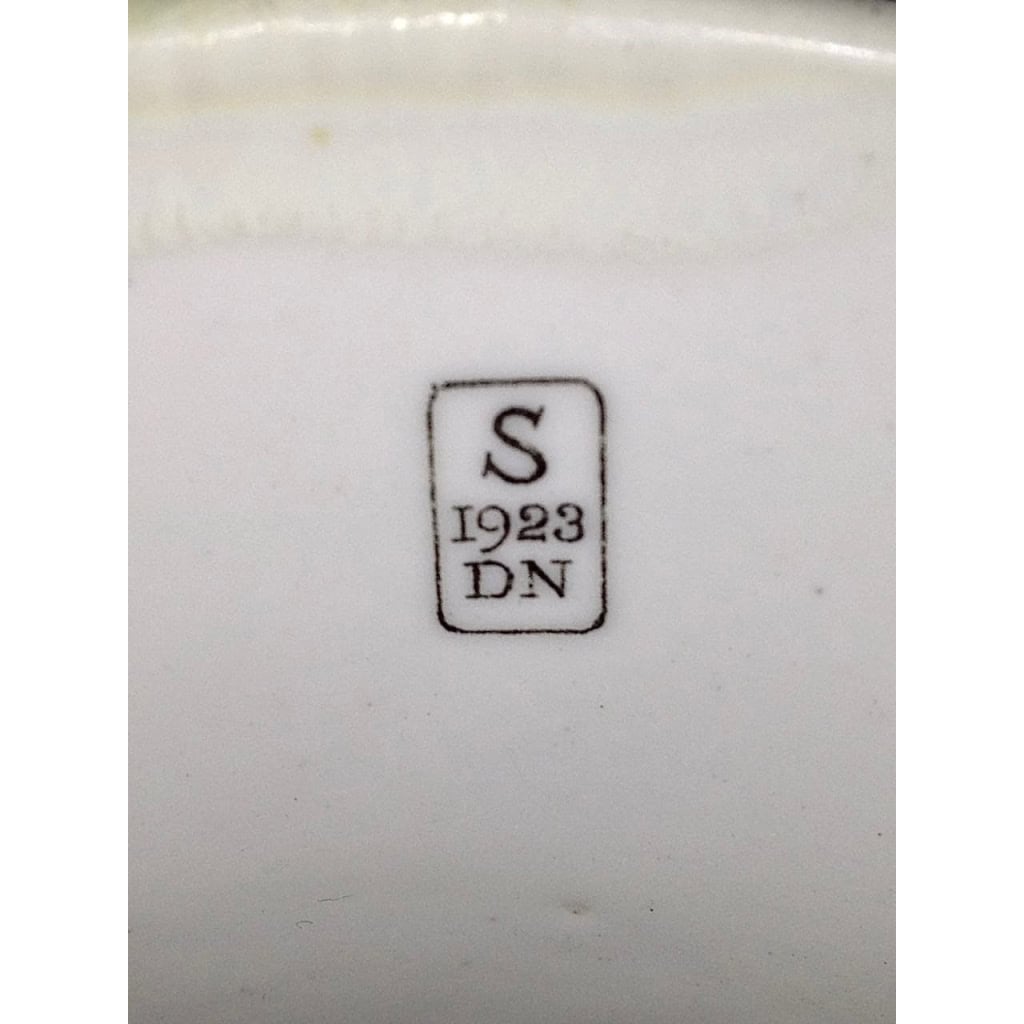 MANUFACTURE NATIONALE DE SEVRES IMPORTANT VASE A EFFET DE CRISTALLISATION 1923