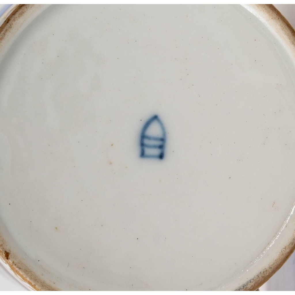 Grande tasse litron, Vienne XIXème siècle | Biron Grande tasse litron, Vienne XIXème siècle