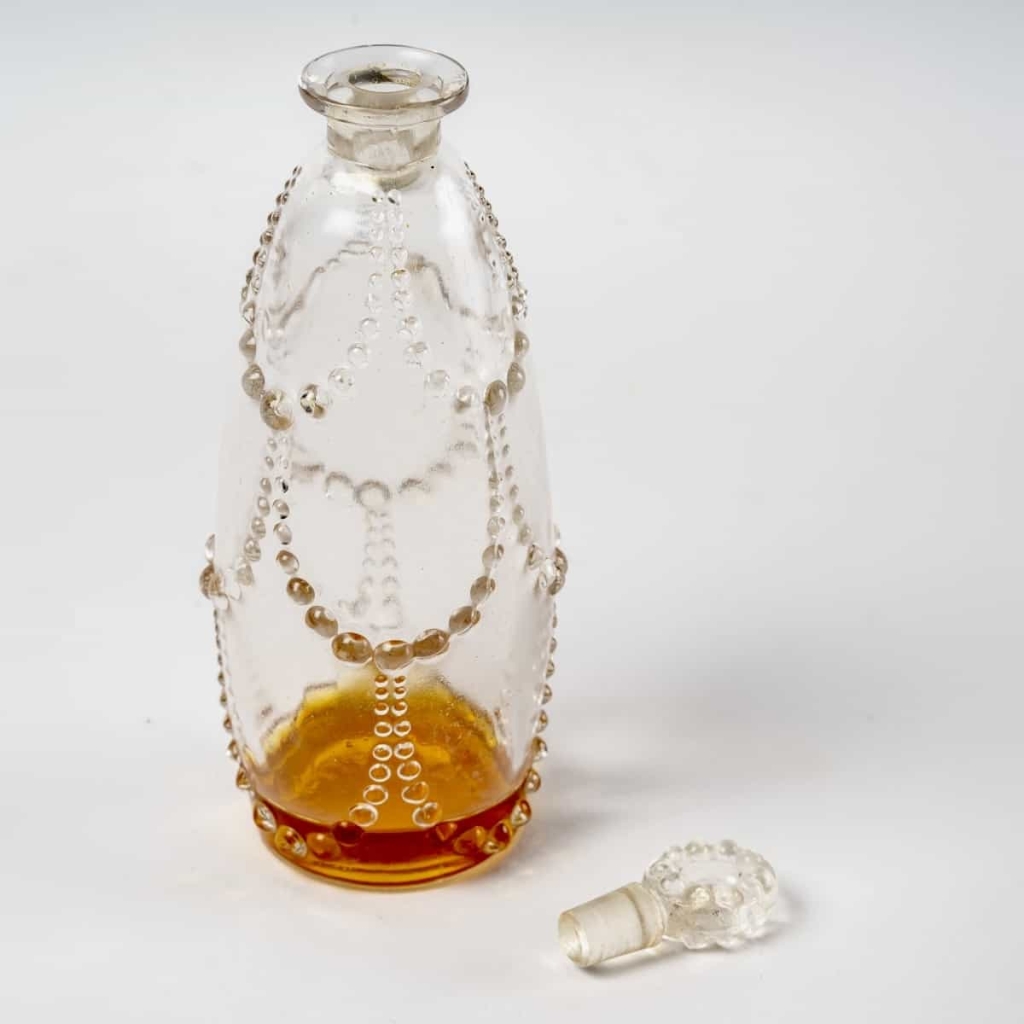 Flacon « Palerme » verre blanc de René LALIQUE | Biron Flacon « Palerme » verre blanc de René LALIQUE
