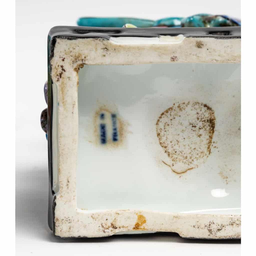 2 oiseaux en porcelaine, France début XXème siècle | Biron 2 oiseaux en porcelaine, France début XXème siècle