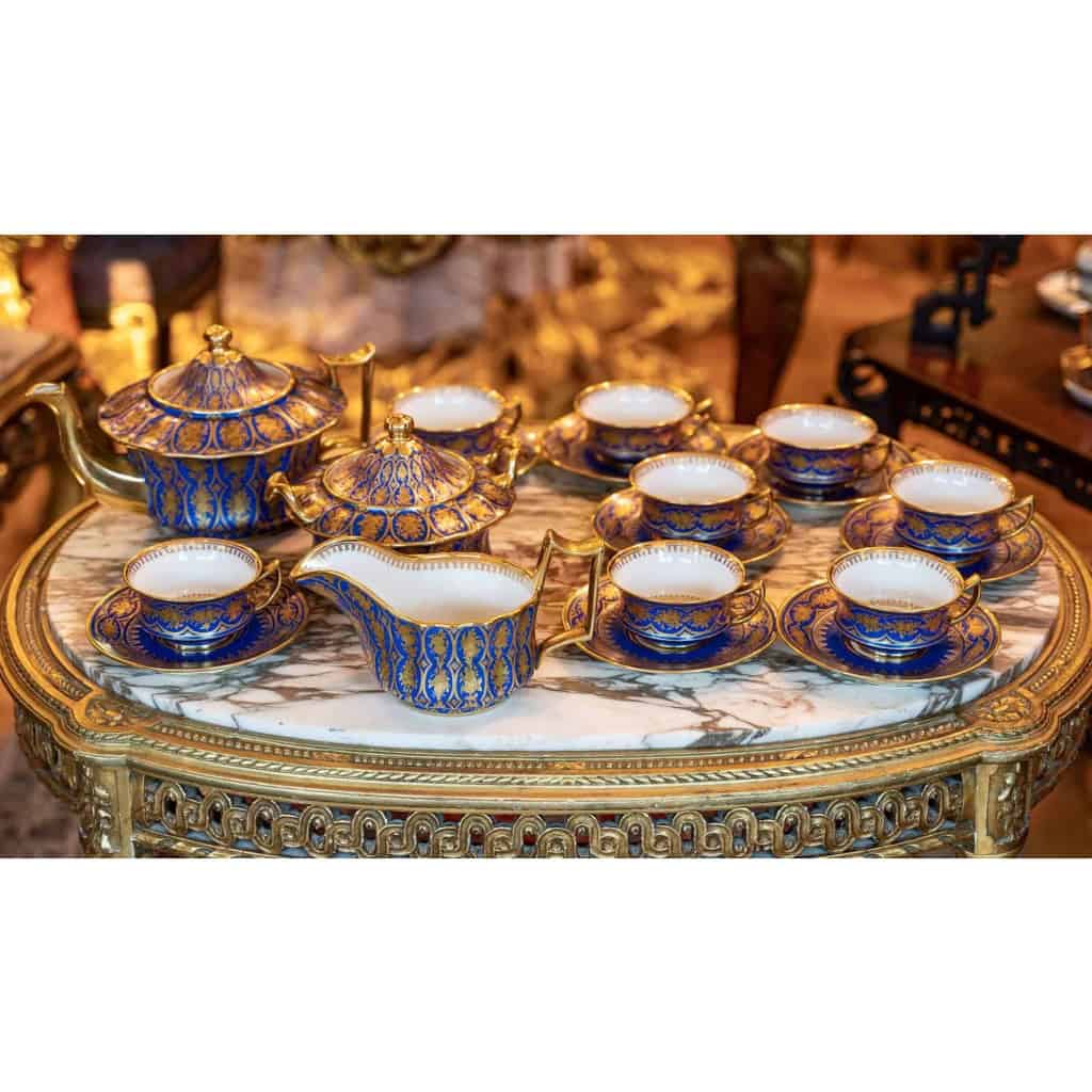 Service à thé bleu et or, Paris 1835 | Biron |||||||||||||||||||