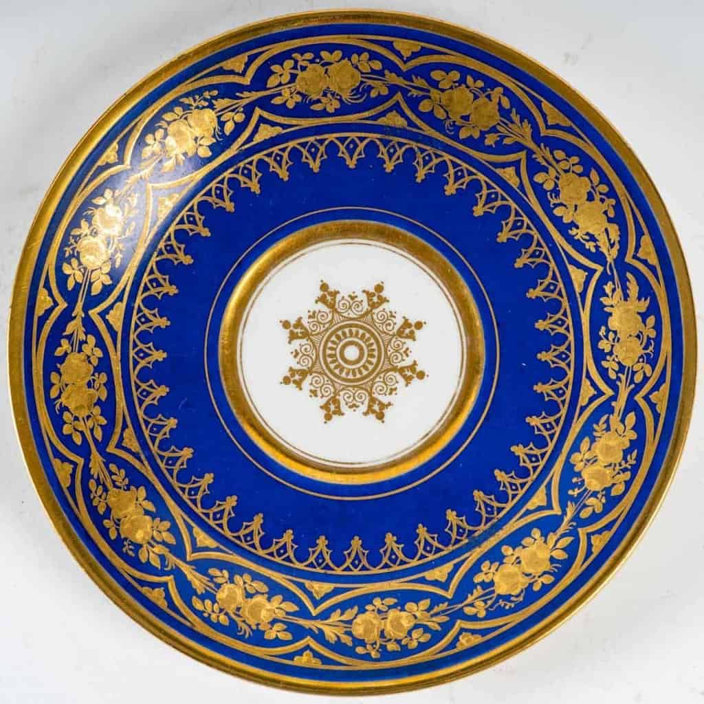 Service à thé bleu et or, Paris 1835 | Biron Service à thé bleu et or, Paris 1835