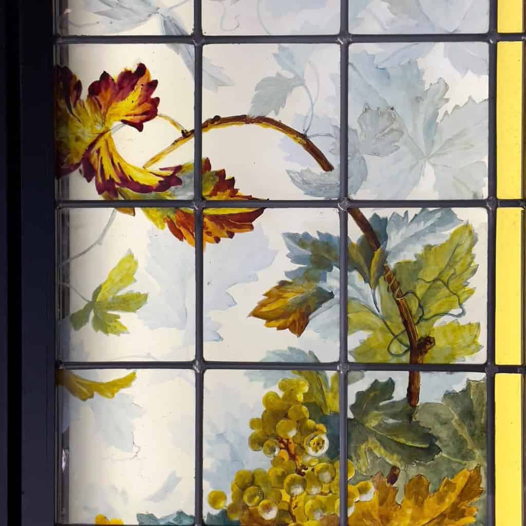 Paire de vitraux aux vignes | Biron Paire de vitraux aux vignes