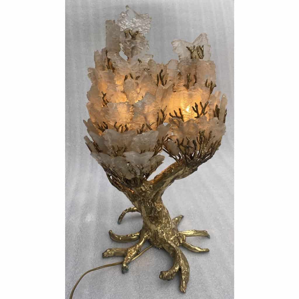 1970′Lampe Corail Éclairante En Bronze Avec Gypse Imitant le Cristal De Roche Style Duval Brasseur, Faure, Fernandez | Biron 1970′Lampe Corail Éclairante En Bronze Avec Gypse Imitant le Cristal De Roche Style Duval Brasseur, Faure, Fernandez