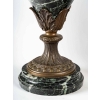 Garniture de cheminée en marbre en régule, XIXème siècle | Biron Garniture de cheminée en marbre en régule, XIXème siècle