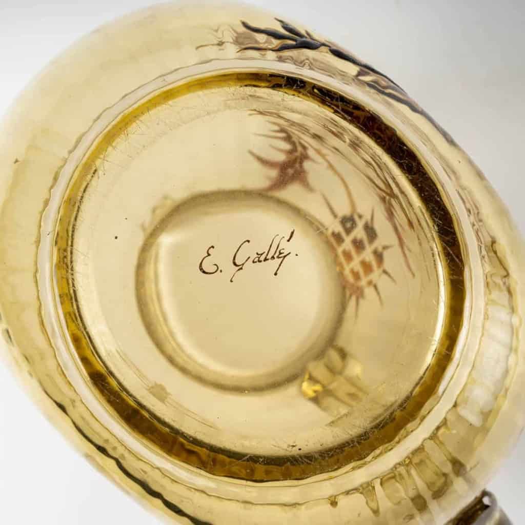 Service à Orangeade « Chardons » en verre jaune ambré émaillé d’Émile GALLE | Biron Service à Orangeade « Chardons » en verre jaune ambré émaillé d’Émile GALLE