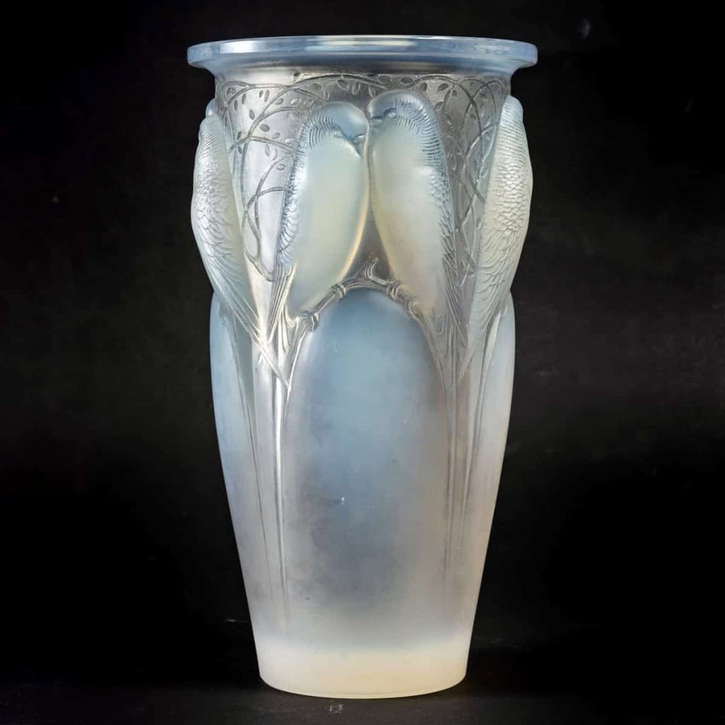Vase « Ceylan » verre opalescent de René LALIQUE | Biron Vase "Ceylan" verre opalescent de René LALIQUE