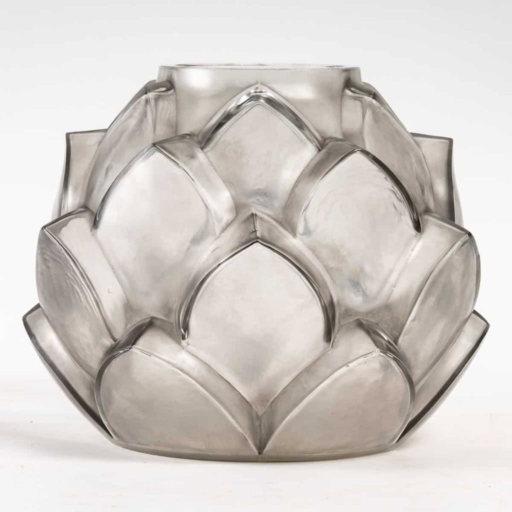 Vase « Armorique » verre blanc patiné gris de René LALIQUE | Biron ||||||||