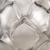 Vase « Armorique » verre blanc patiné gris de René LALIQUE | Biron Vase « Armorique » verre blanc patiné gris de René LALIQUE