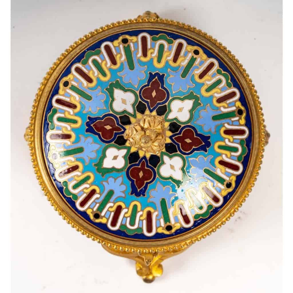 Coffret à bijoux en bronze doré et émaux cloisonnées fin XIXè siècle | Biron Coffret à bijoux en bronze doré et émaux cloisonnées fin XIXè siècle
