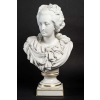 Buste d’une Courtisane en biscuit, Albert-Ernest Carrier de Belleuse (1824 – 1887) | Biron |||||||||