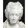 Buste d’une Courtisane en biscuit, Albert-Ernest Carrier de Belleuse (1824 – 1887) | Biron Buste d'une Courtisane en biscuit, Albert-Ernest Carrier de Belleuse (1824 - 1887)