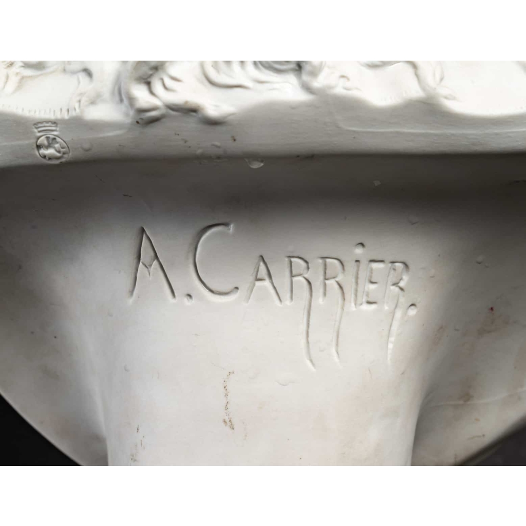 Buste d’une Courtisane en biscuit, Albert-Ernest Carrier de Belleuse (1824 – 1887) | Biron Buste d'une Courtisane en biscuit, Albert-Ernest Carrier de Belleuse (1824 - 1887)