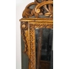 Important miroir en bois sculpté, doré et peint de style Louis XVI, fin XIXème siècle | Biron Important miroir en bois sculpté, doré et peint de style Louis XVI, fin XIXème siècle