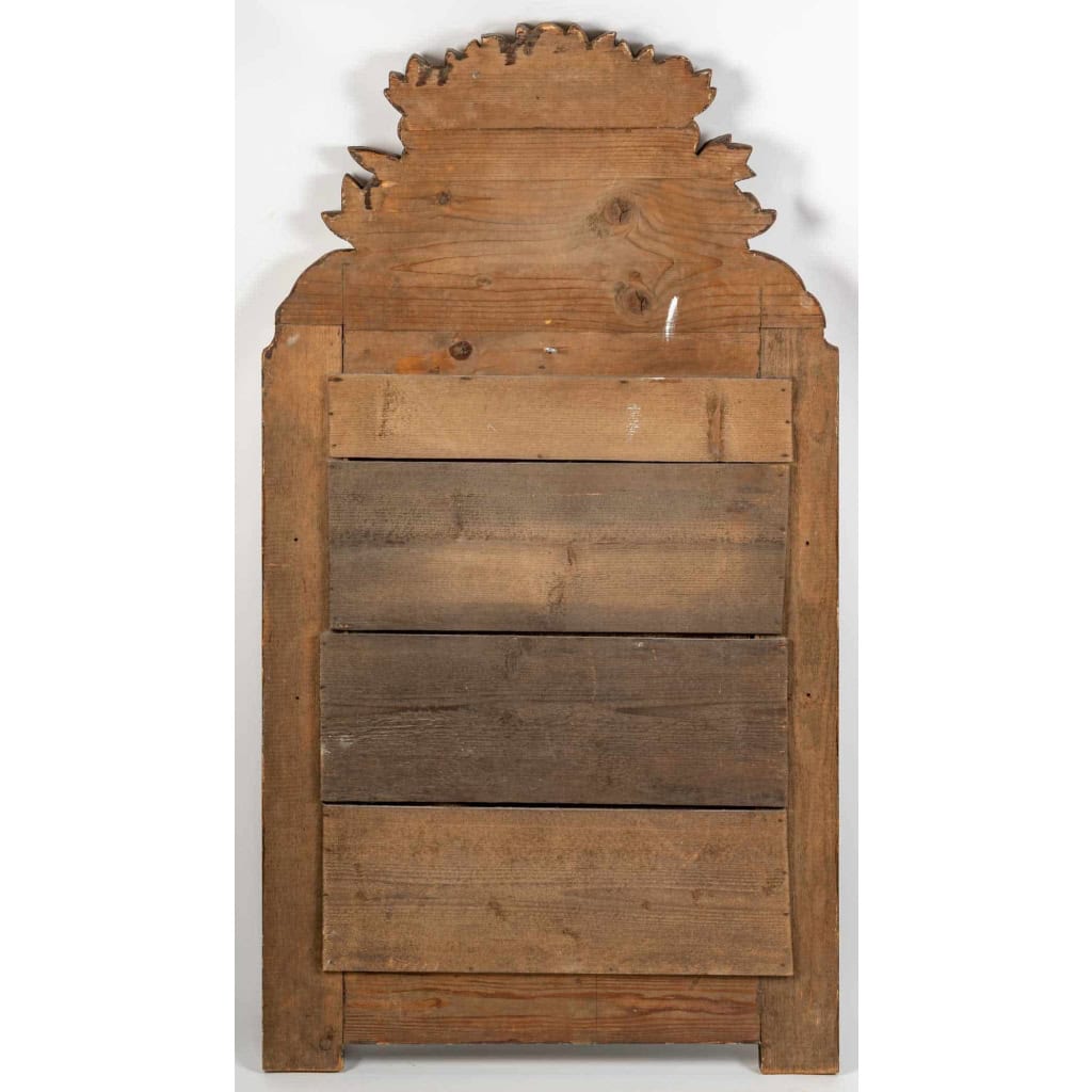 Important miroir en bois sculpté, doré et peint de style Louis XVI, fin XIXème siècle | Biron Important miroir en bois sculpté, doré et peint de style Louis XVI, fin XIXème siècle