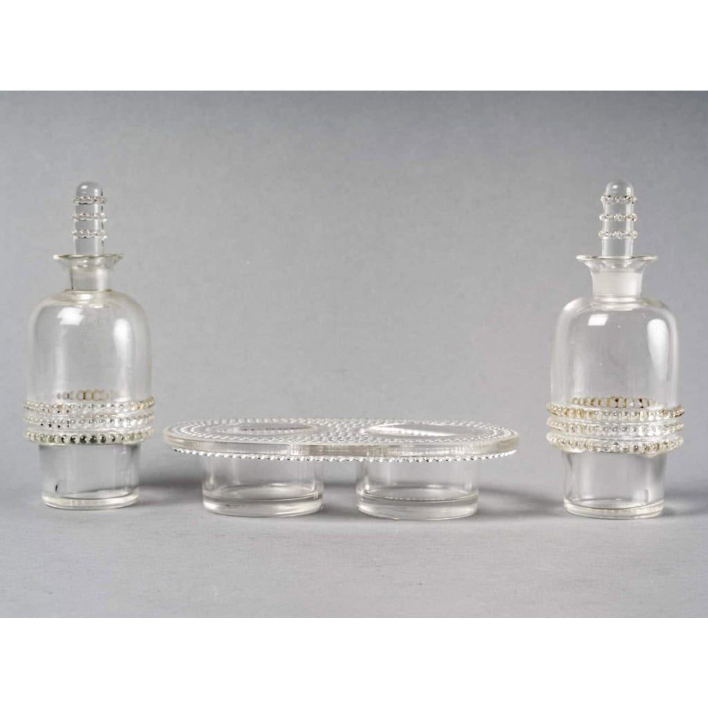 Huilier Vinaigrier « Nippon » verre blanc de René LALIQUE | Biron Huilier Vinaigrier "Nippon" verre blanc de René LALIQUE