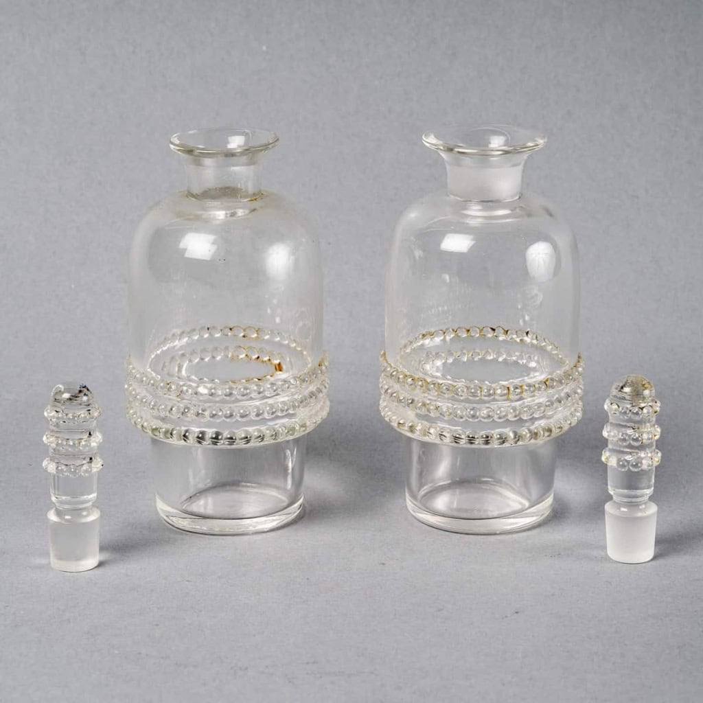 Huilier Vinaigrier « Nippon » verre blanc de René LALIQUE | Biron Huilier Vinaigrier "Nippon" verre blanc de René LALIQUE