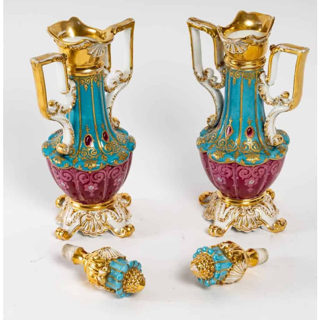 Paire de flacons orientaux en porcelaine signé JP, fin XIXème siècle | Biron Paire de flacons orientaux en porcelaine signé JP, fin XIXème siècle