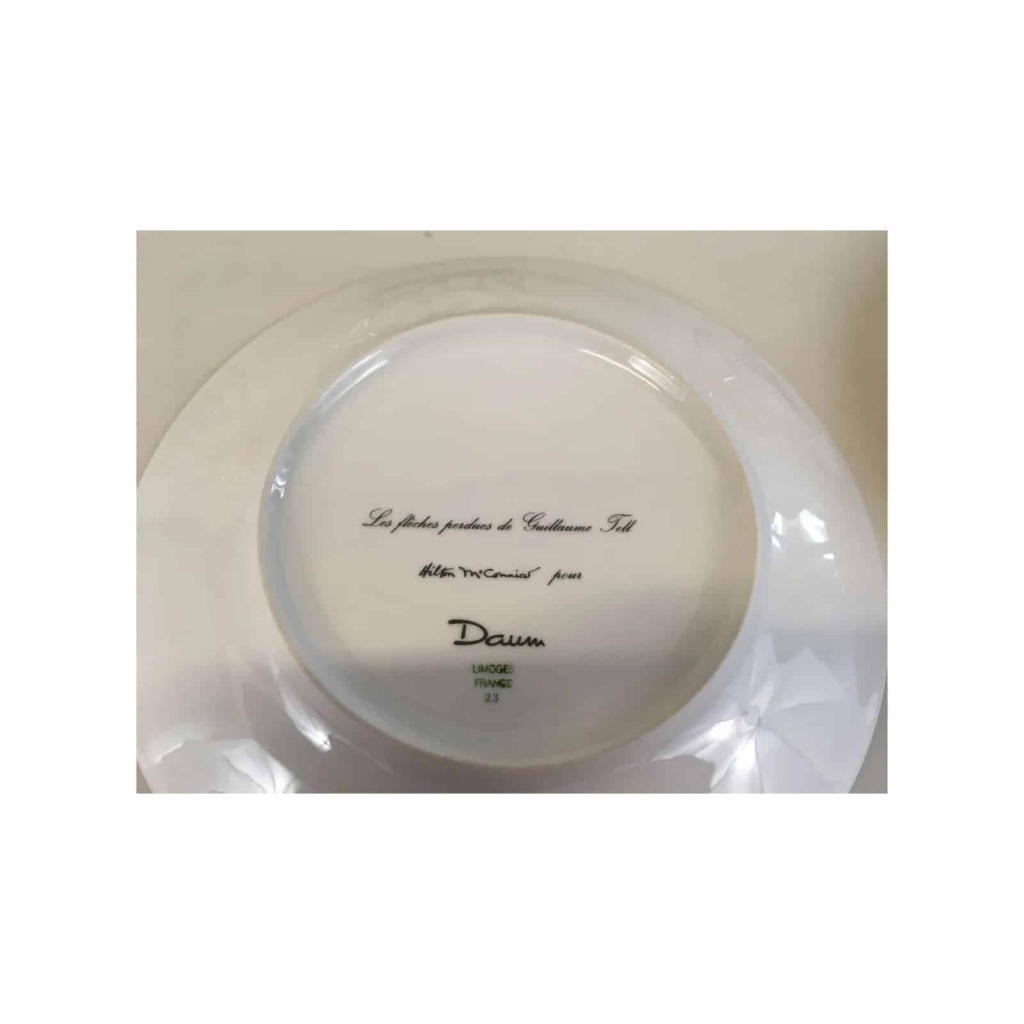 Hilton MC CONNICO pour DAUM : 6 assiettes à dessert « Les flèches perdues de Guillaume Tell »