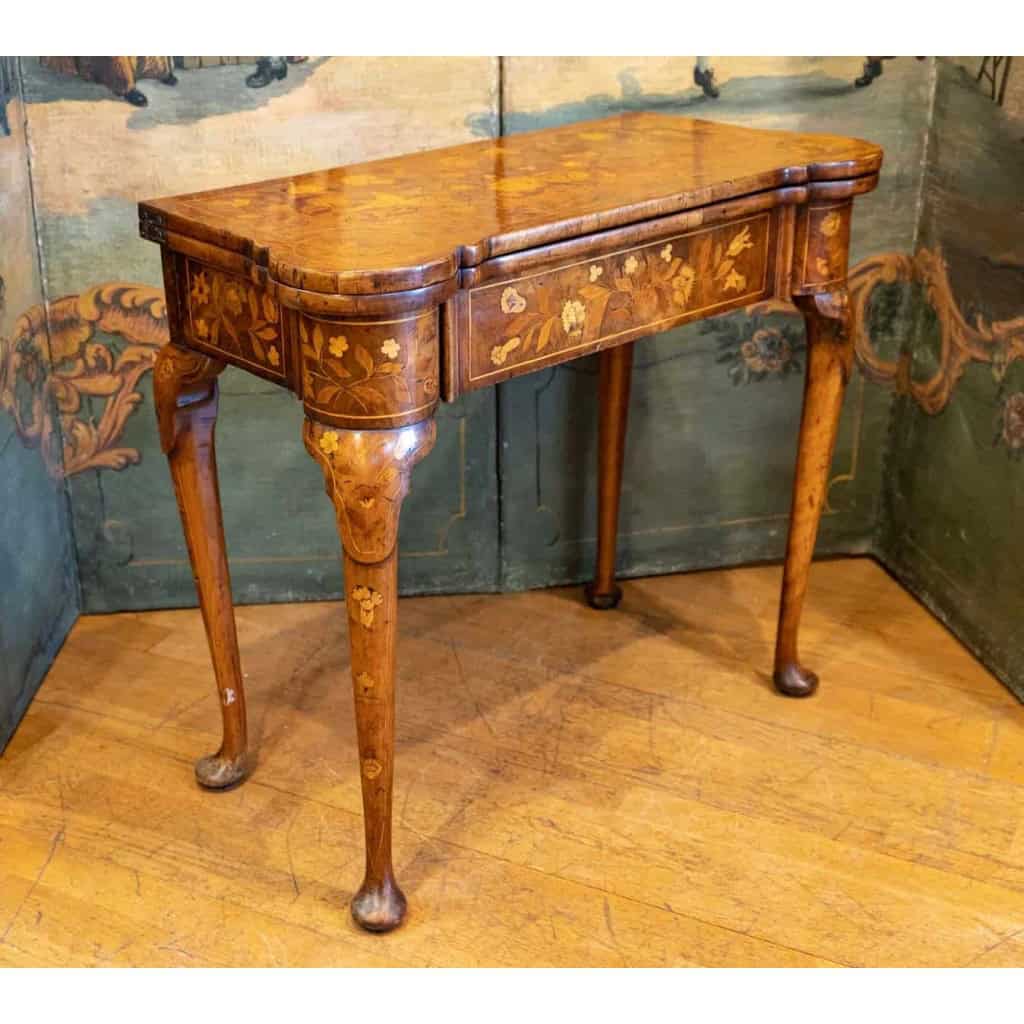 Table à Jeux En Marqueterie. XVIII ème Siècle. | Biron |||||||||