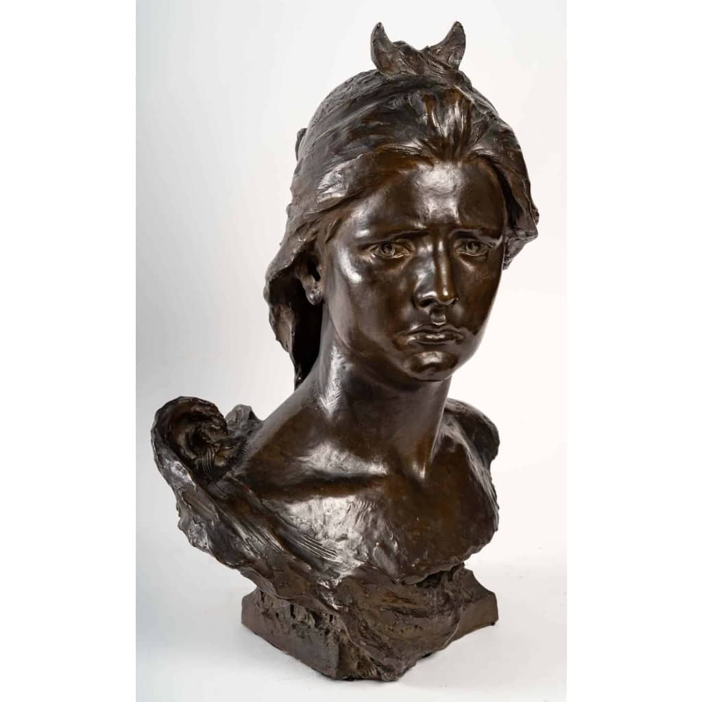 Buste en bronze de Ginberten, Diane 4