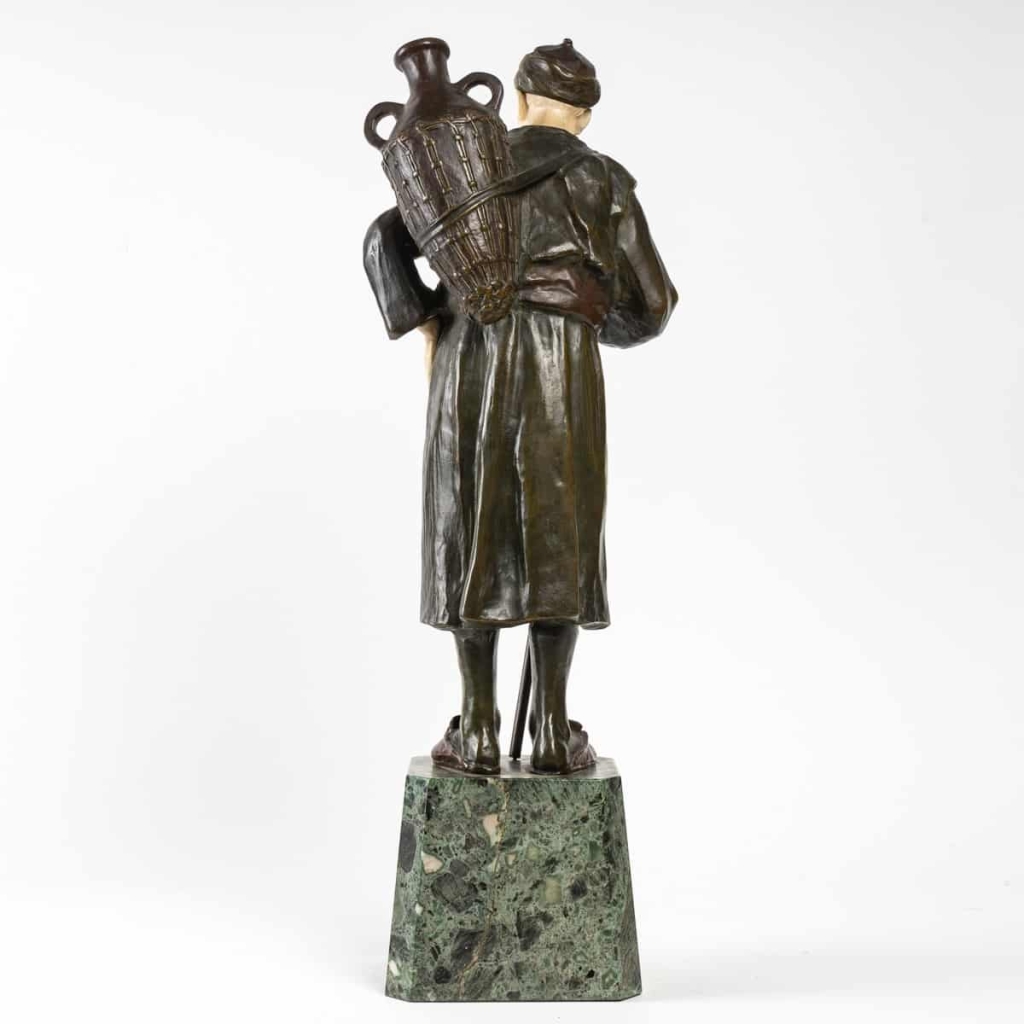 Sculpture en bronze et Ivoire d’Esther Mabel | Biron Sculpture en bronze et Ivoire d'Esther Mabel