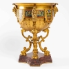 Centre de table en bronze émaillé, Barbedienne et base en marbre rouge, XIXème siècle | Biron Centre de table en bronze émaillé, Barbedienne et base en marbre rouge, XIXème siècle