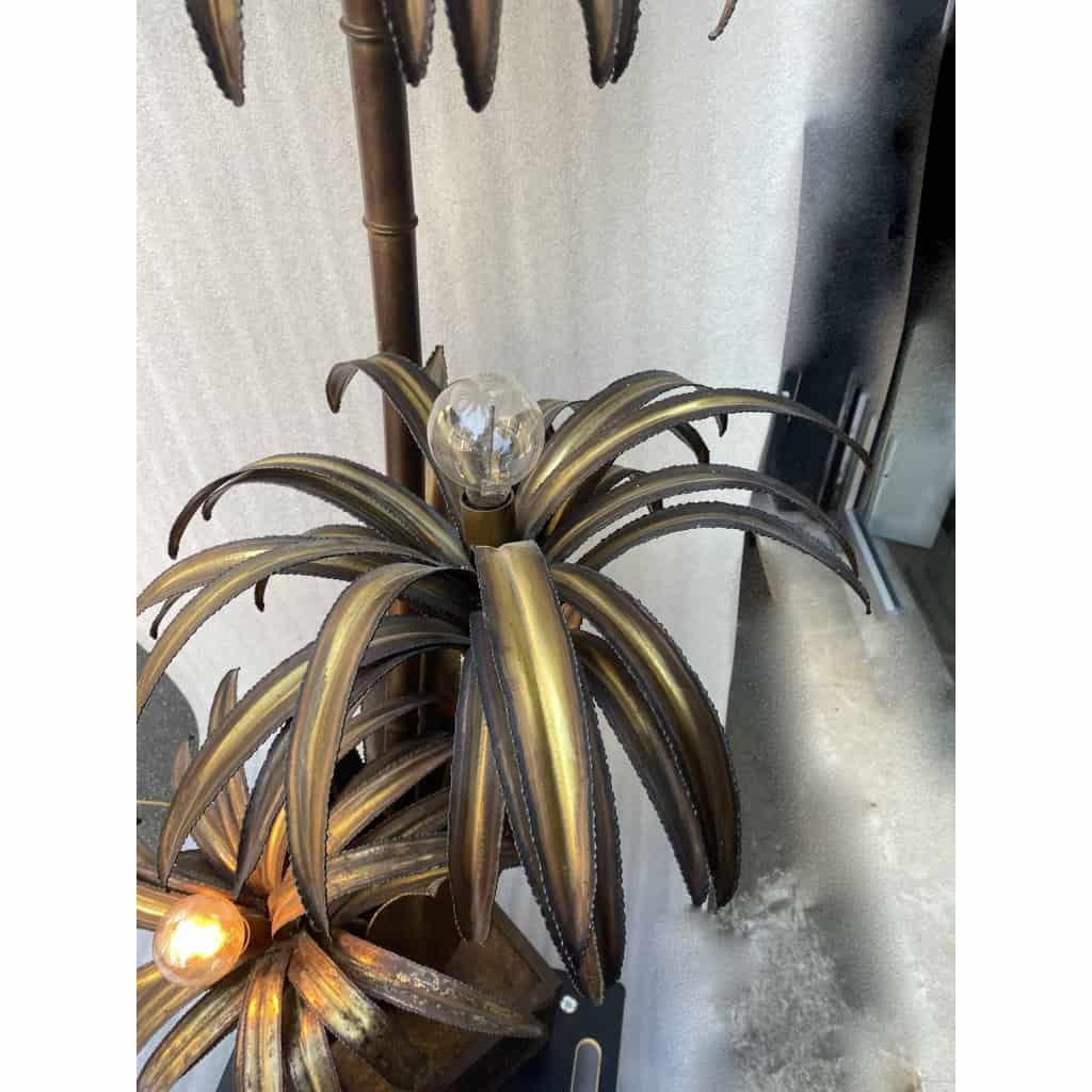 1970′ Lampadaire Palmier, en Laiton Par Barbier, Maison Jansen 3 Têtes Style Brutaliste H: 170 cm | Biron 1970′ Lampadaire Palmier, en Laiton Par Barbier, Maison Jansen 3 Têtes Style Brutaliste H: 170 cm